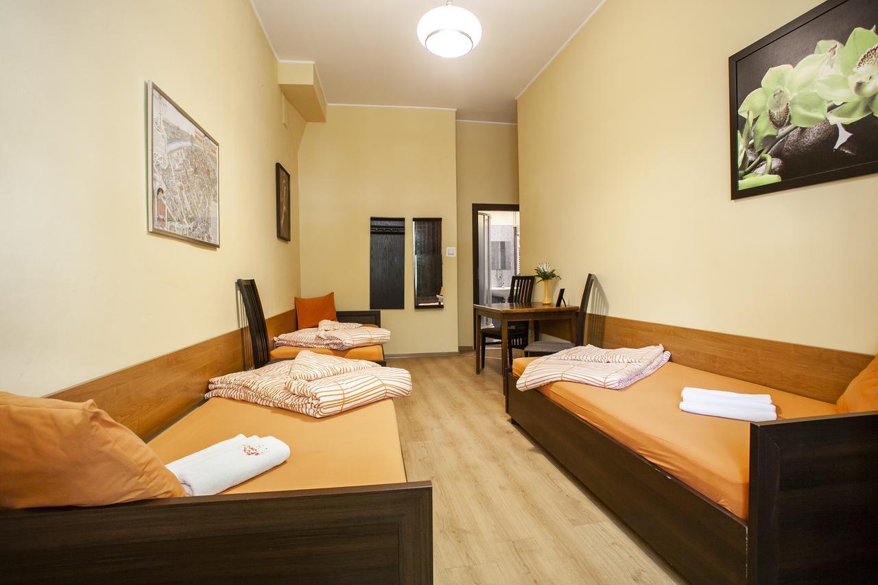 Bed and Breakfast Momotown Privates Cracovia Exterior foto