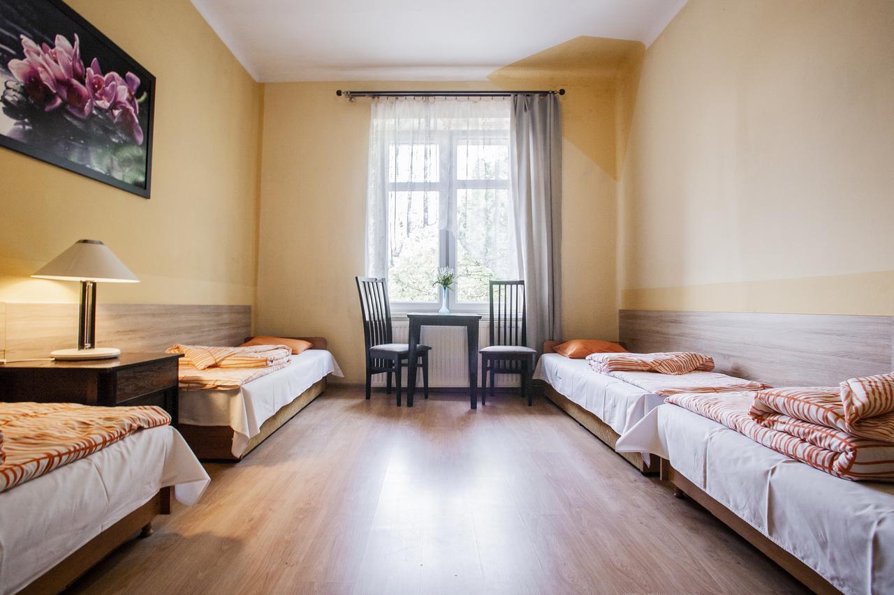 Bed and Breakfast Momotown Privates Cracovia Exterior foto