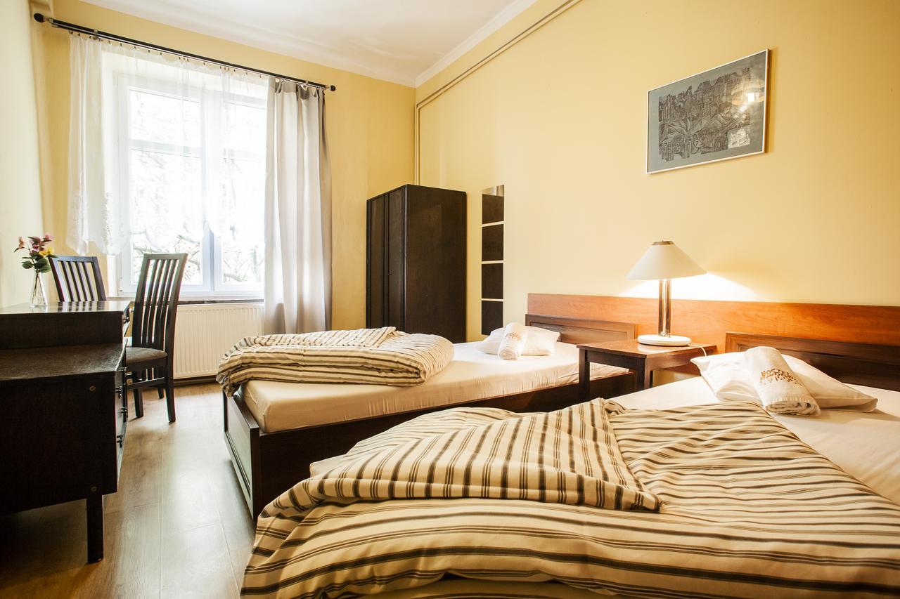 Bed and Breakfast Momotown Privates Cracovia Exterior foto